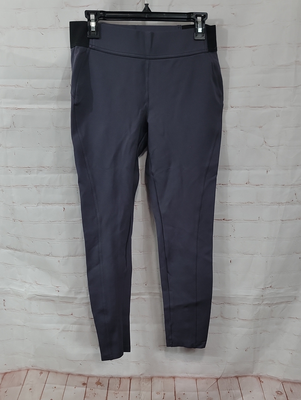 Simply Vera Vera Wang Ponte Ankle Leggings in Charcoal